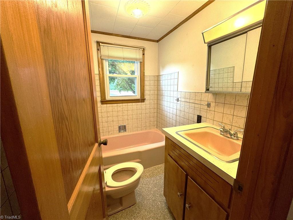 587 White Plains Road Roaring River, NC 28669 - Photo 17 of 21 Gallery Image 17