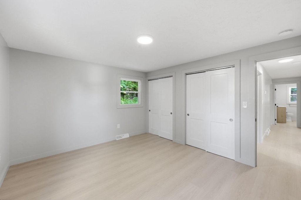 71 Beech Street Palmer, MA 01069 - Photo 23 of 38