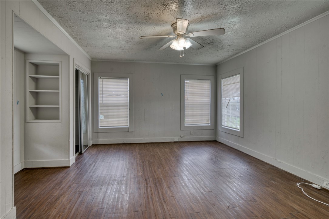 1505 Echols Street, Unit B Bryan, TX 77801 - Photo 13 of 17