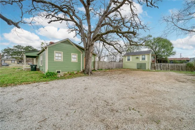 $1,550 | 1505 Echols Street, Unit B, Bryan, TX 77801