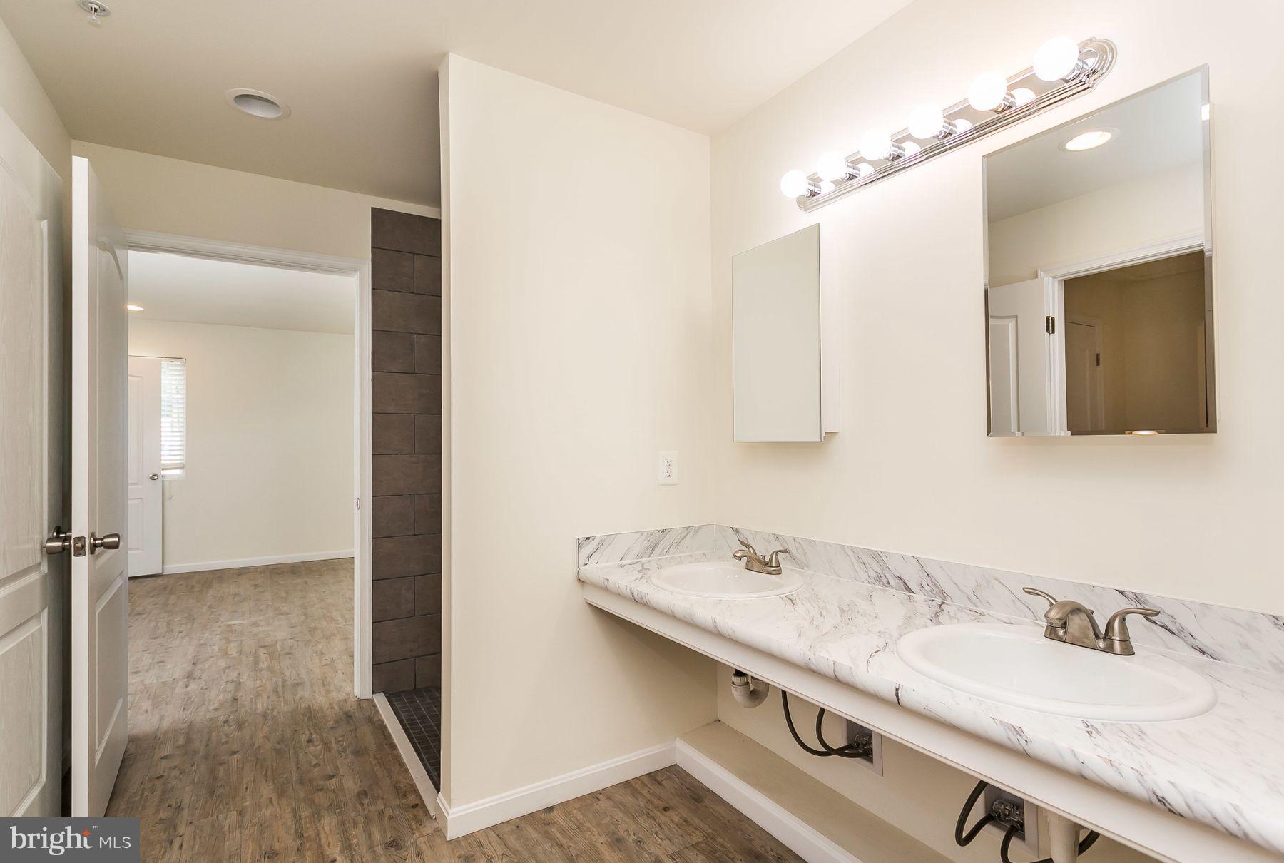 83 Torque Way Middle River, MD 21220 - Photo 10 of 21 Dual Vanity