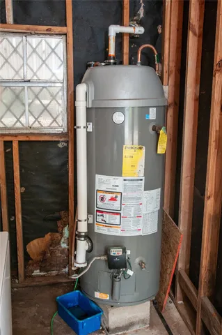 a view of a garage with stuff