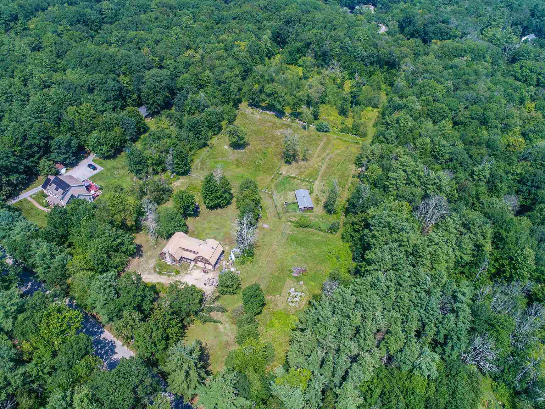 207 S Road Deerfield, NH 03037 - Photo 17 of 37