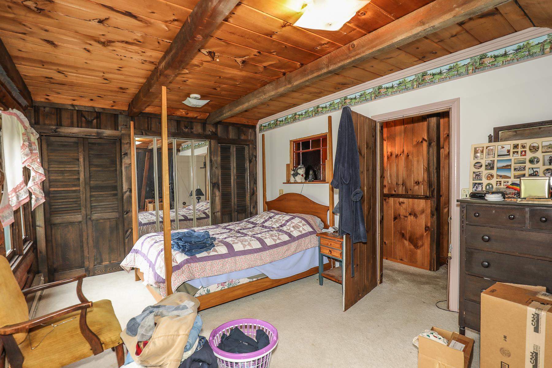 207 S Road Deerfield, NH 03037 - Photo 29 of 37