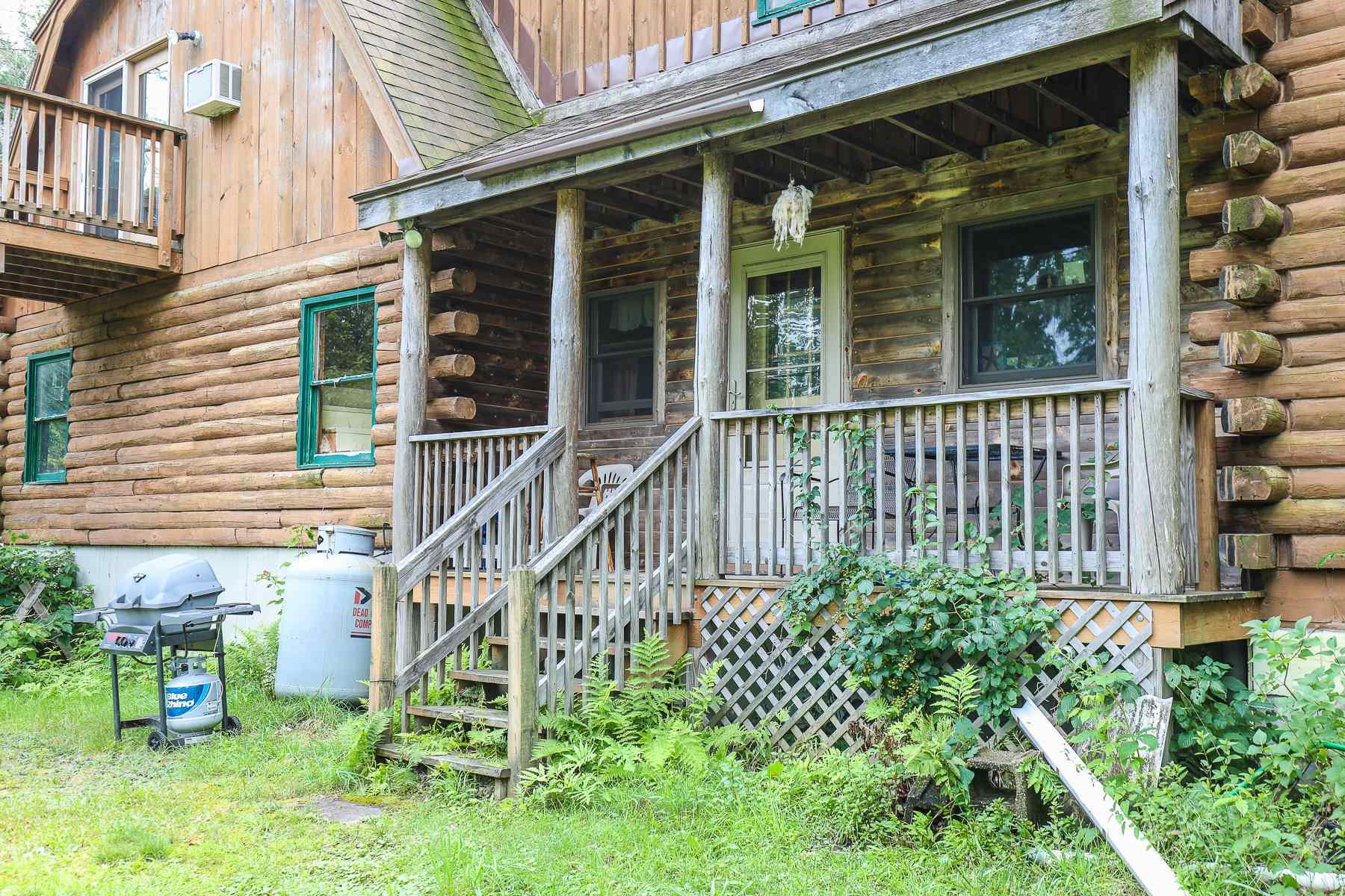 207 S Road Deerfield, NH 03037 - Photo 5 of 37
