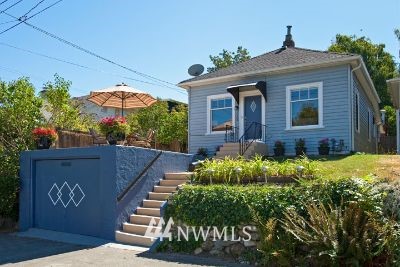 753 North 83rd Street Seattle, WA 98103 - Photo 1 of 1 Gallery Image 1