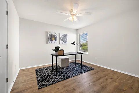$310,000 | 214 Brown Street, Hutto, TX 78634