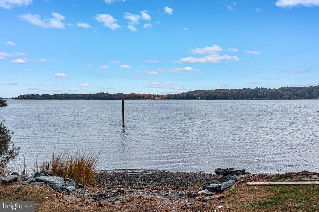 405 Courtney Lane Callao, VA 22435 - Photo 41 of 60 a view of lake
