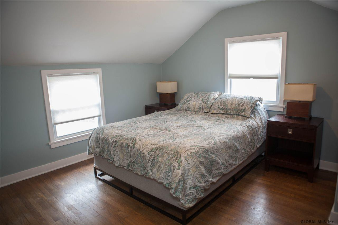 25 Overidge Road Colonie, NY 12110 - Photo 12 of 23 Photo 12