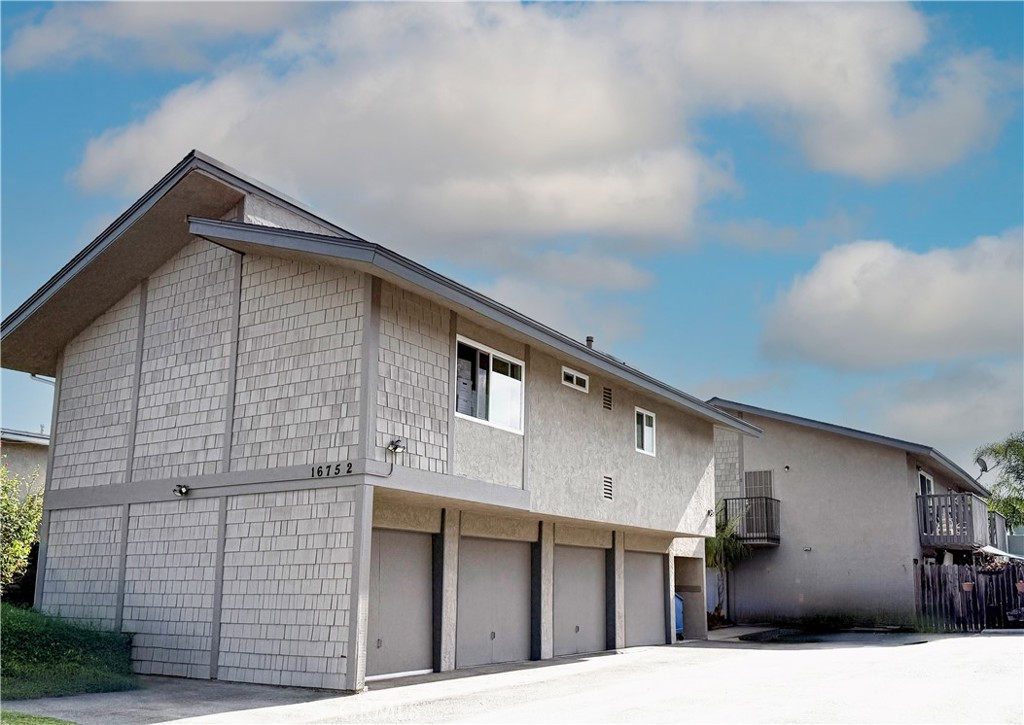 16752 Sims Lane, Unit A Huntington Beach, CA 92649 - Photo 1 of 4 16752 Sims Lane Unit A