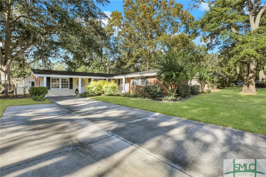 718 Glenbrook Road Savannah, GA 31419 - Photo 2 of 34