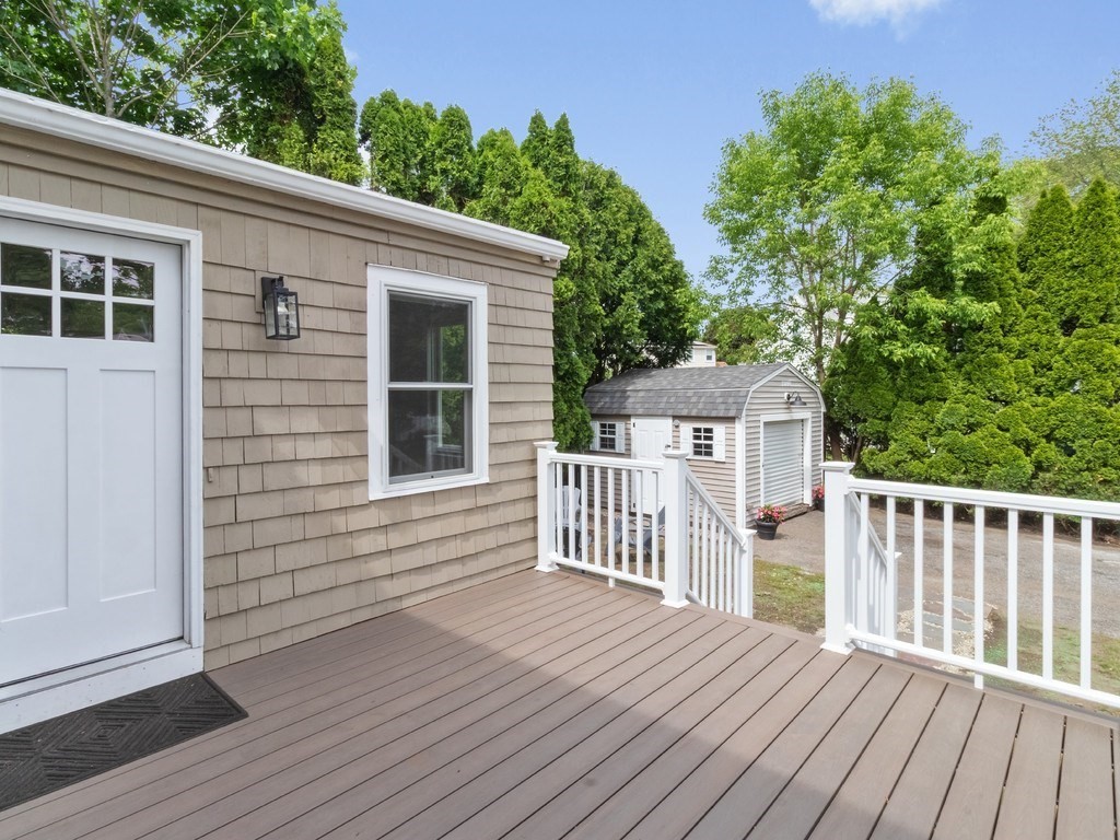 22 Grove Road Waltham, MA 02451 - Photo 30 of 41