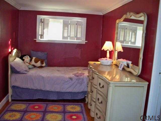 14 Wellington Road Bethlehem, NY 12054 - Photo 10 of 15 Photo 10