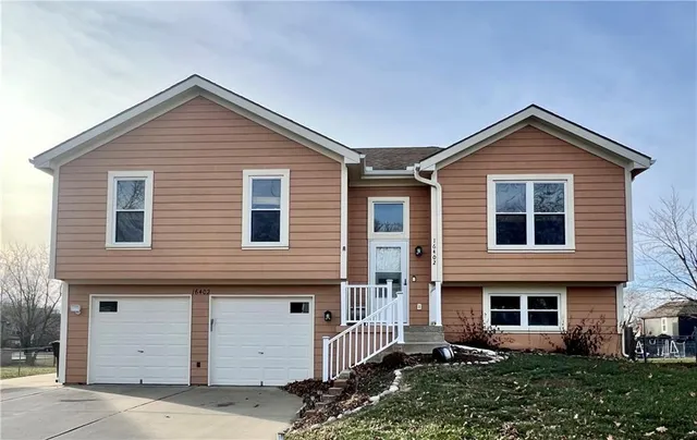 $310,000 | 16402 Harris Avenue, Belton, MO 64012