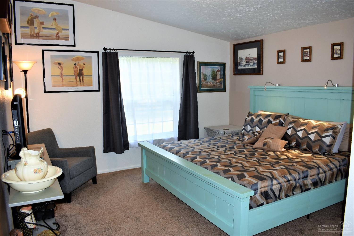 55844 Blue Eagle Road Bend, OR 97707 - Photo 14 of 22 Additional Photo