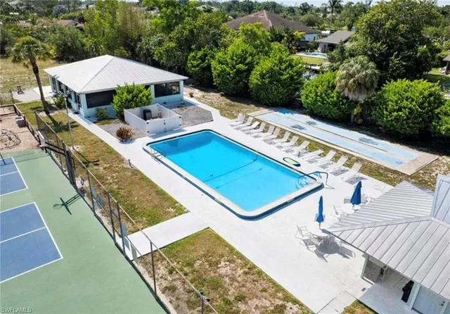 $549,000 | 2393 Outrigger Lane, Naples, FL 34104