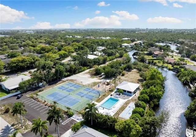 $549,000 | 2393 Outrigger Lane, Naples, FL 34104