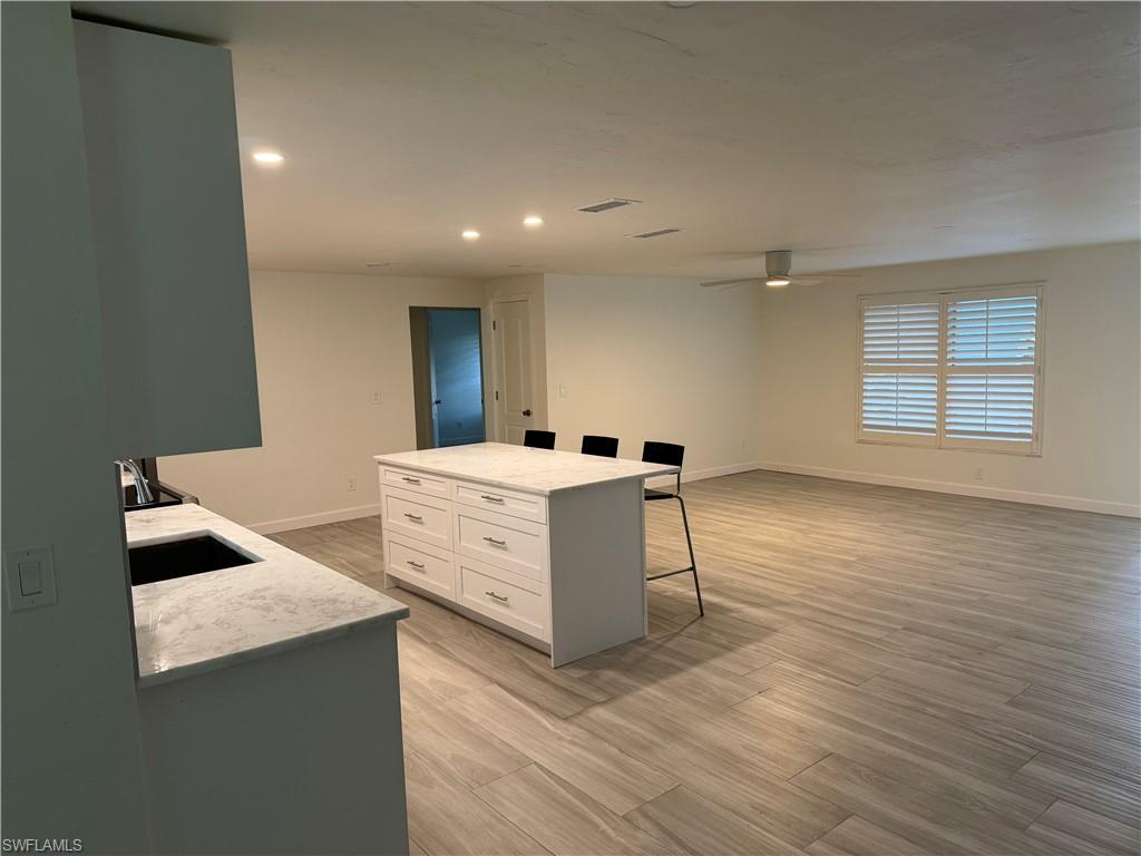 2393 Outrigger Lane Naples, FL 34104 - Photo 7 of 24