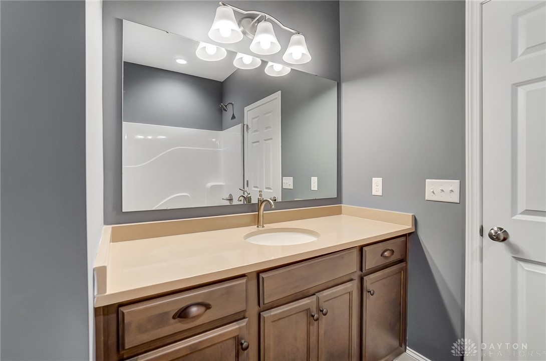 5227 Fowler Road Springfield, OH 45502 - Photo 35 of 51