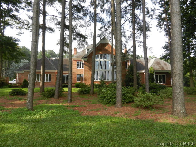 5599 Paynes Point Road Gloucester, VA 23061 - Photo 2 of 11 Gallery Image 2