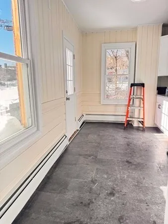 $1,895 | 121 Newton Street, Unit 1, Holyoke, MA 01040