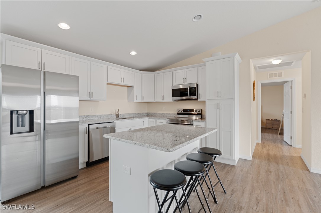 7023 Tide Circle LaBelle, FL 33935 - Photo 11 of 27