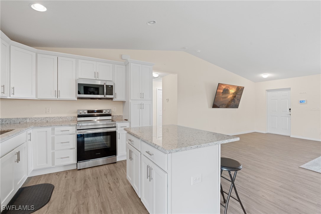 7023 Tide Circle LaBelle, FL 33935 - Photo 15 of 27