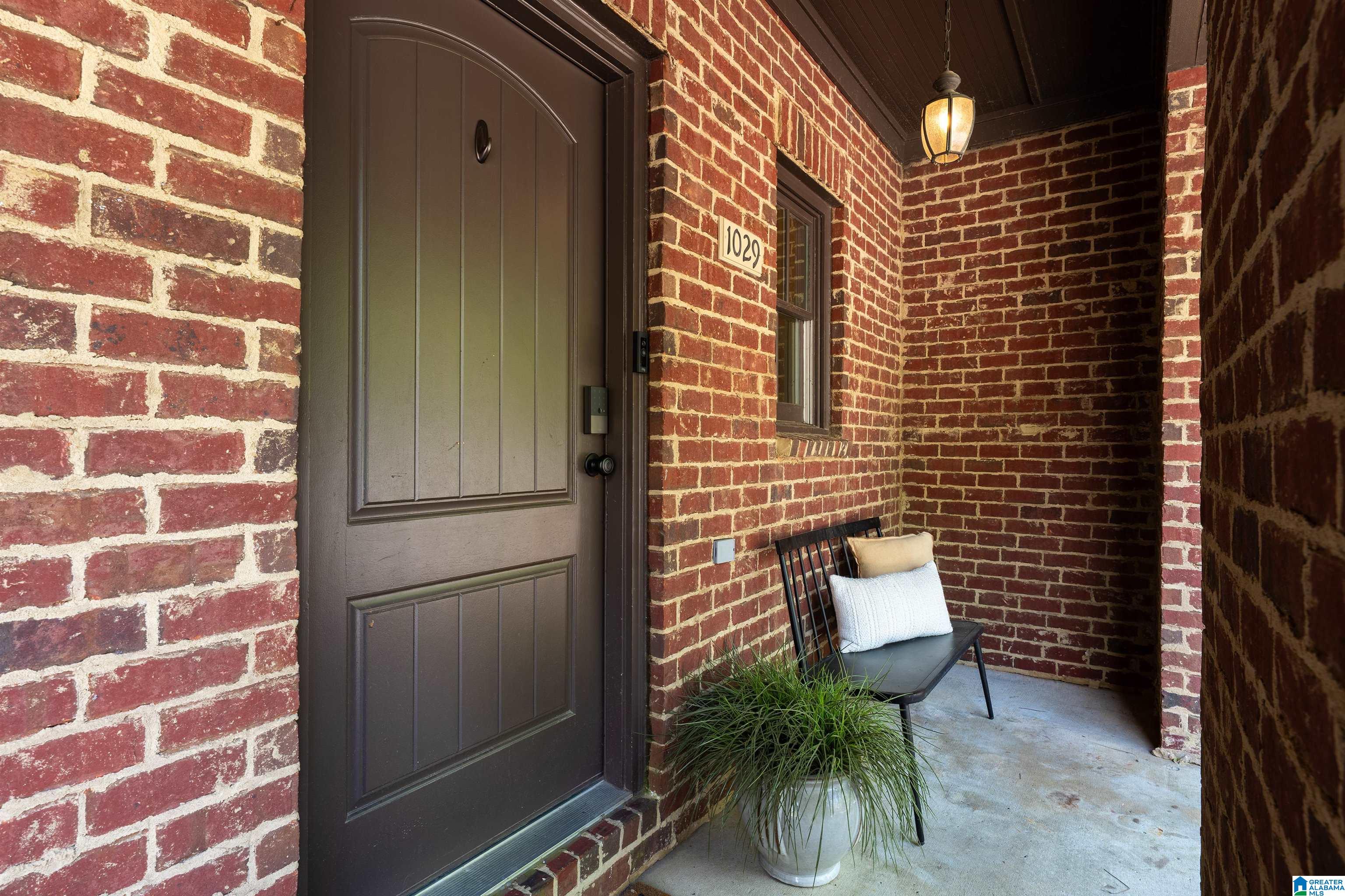 1029 Inverness Cove Way Birmingham, AL 35242 - Photo 4 of 30