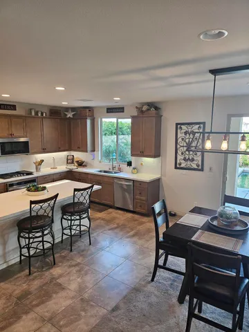 $5,200 | 74388 Xavier Court, Palm Desert, CA 92211