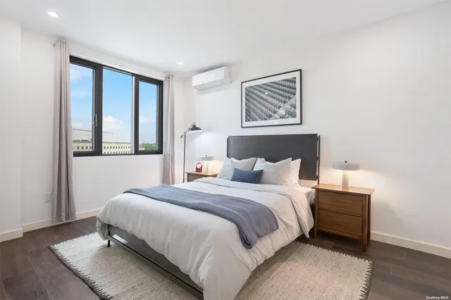 $738,000 | 124-28 Queens Boulevard, Unit 13A | Kew Gardens