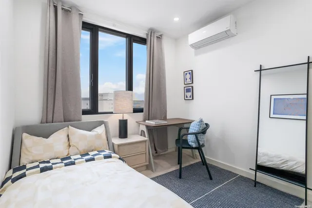 $738,000 | 124-28 Queens Boulevard, Unit 13A | Kew Gardens