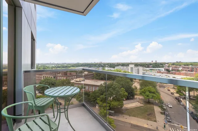 $738,000 | 124-28 Queens Boulevard, Unit 13A | Kew Gardens