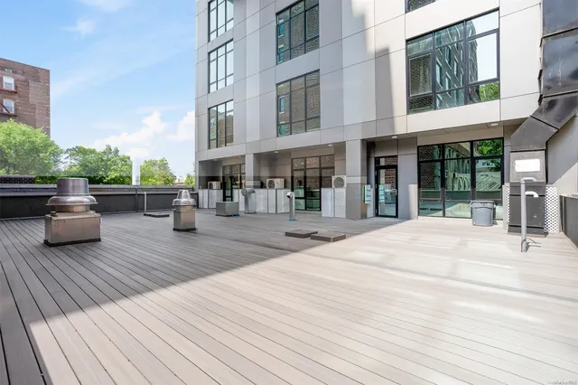 $738,000 | 124-28 Queens Boulevard, Unit 13A | Kew Gardens
