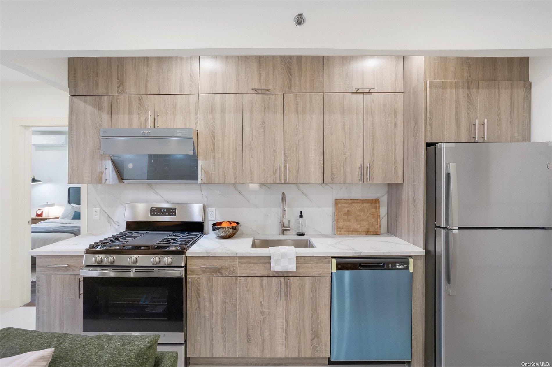 124-28 Queens Boulevard, Unit 13A Queens, NY 11415 - Photo 10 of 33