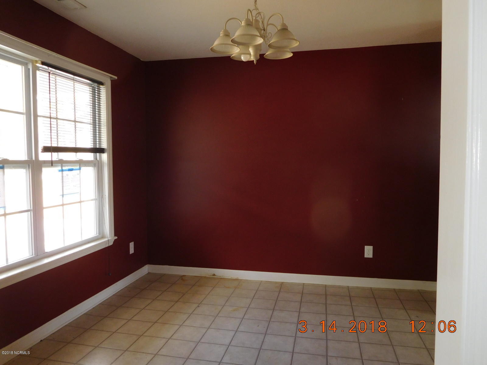 225 Coston Road Richlands, NC 28574 - Photo 8 of 25 DSCN4715