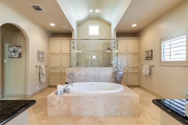 $924,800 | 4724 Banning Drive, Unit F, Houston, TX 77027