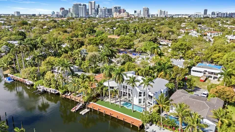 $4,395,000 | 450 Victoria Terrace, Fort Lauderdale, FL 33301
