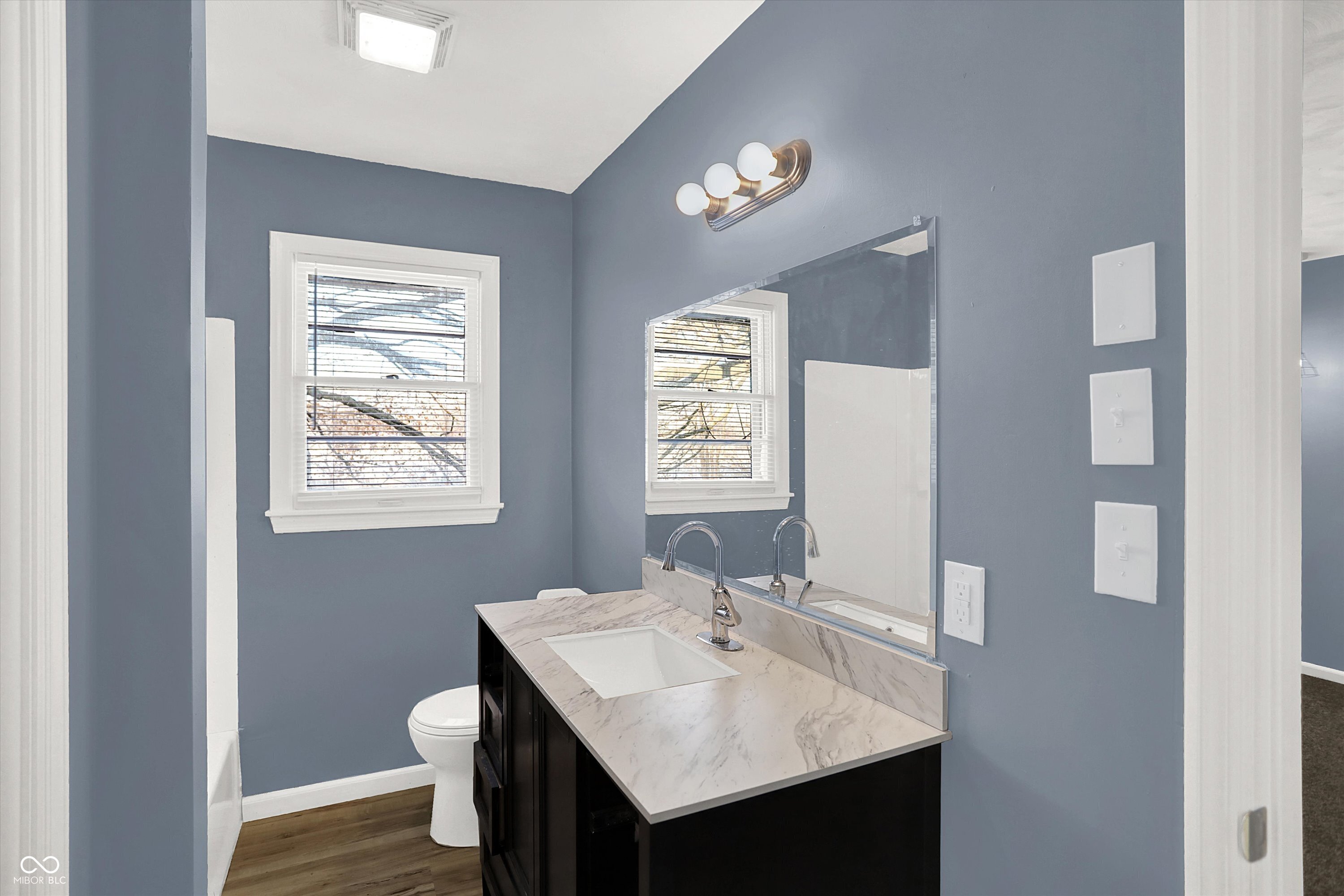 826 Yorkshire Road Anderson, IN 46012 - Photo 37 of 44