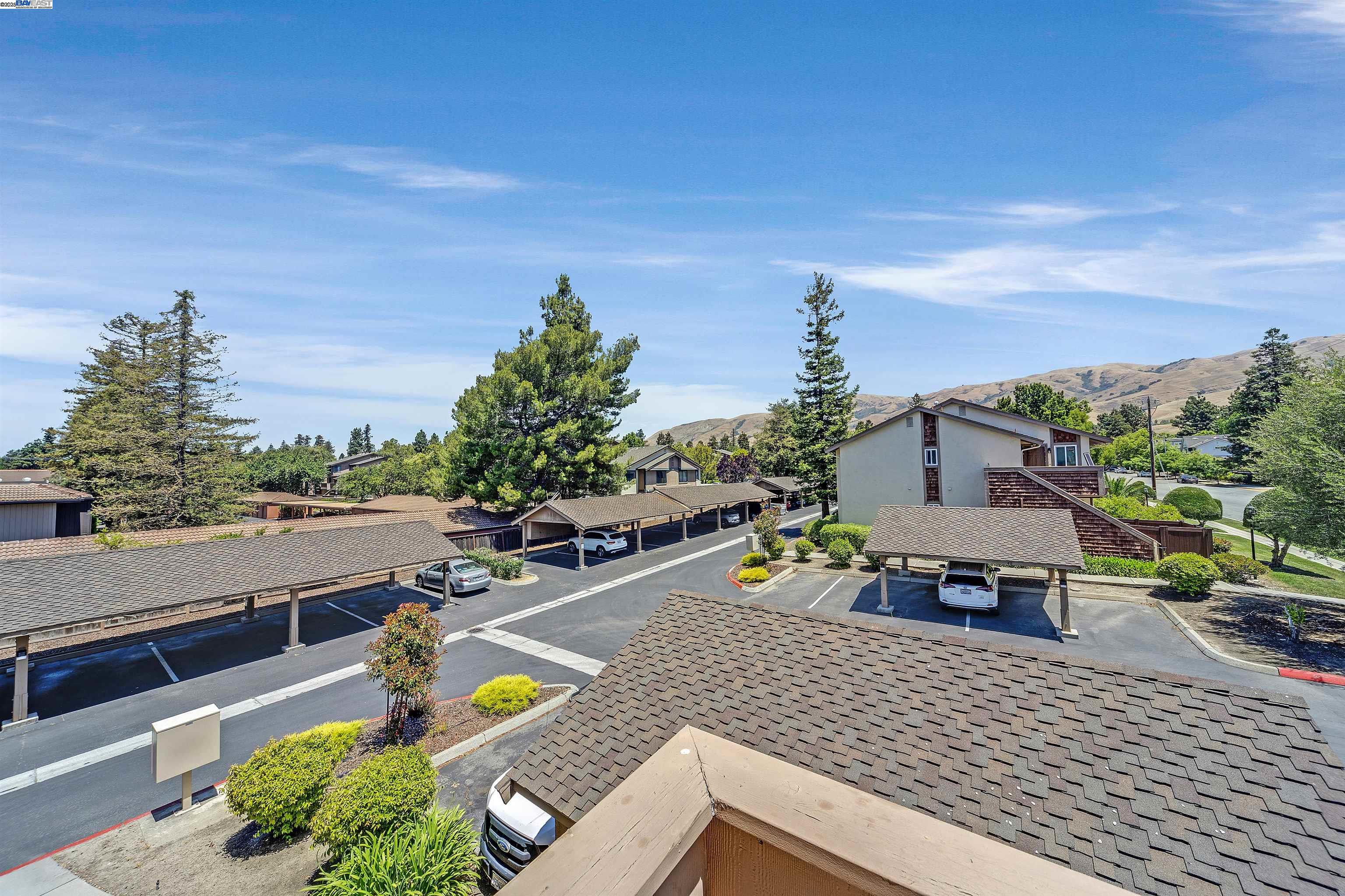 136 Hackamore Lane Fremont, CA 94539 - Photo 5 of 38