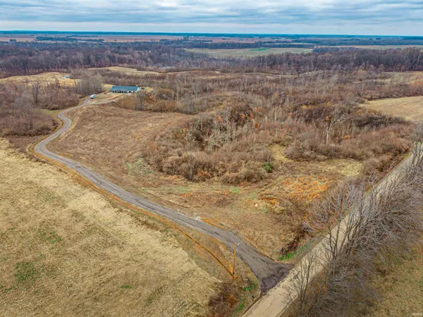 $191,000 | 6063 North Old US Highway 41, Hazleton, IN 47640