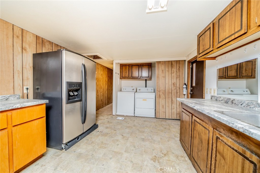 10200 Johnson Road, Unit 36 Phelan, CA 92371 - Photo 12 of 33 Gallery Image 12