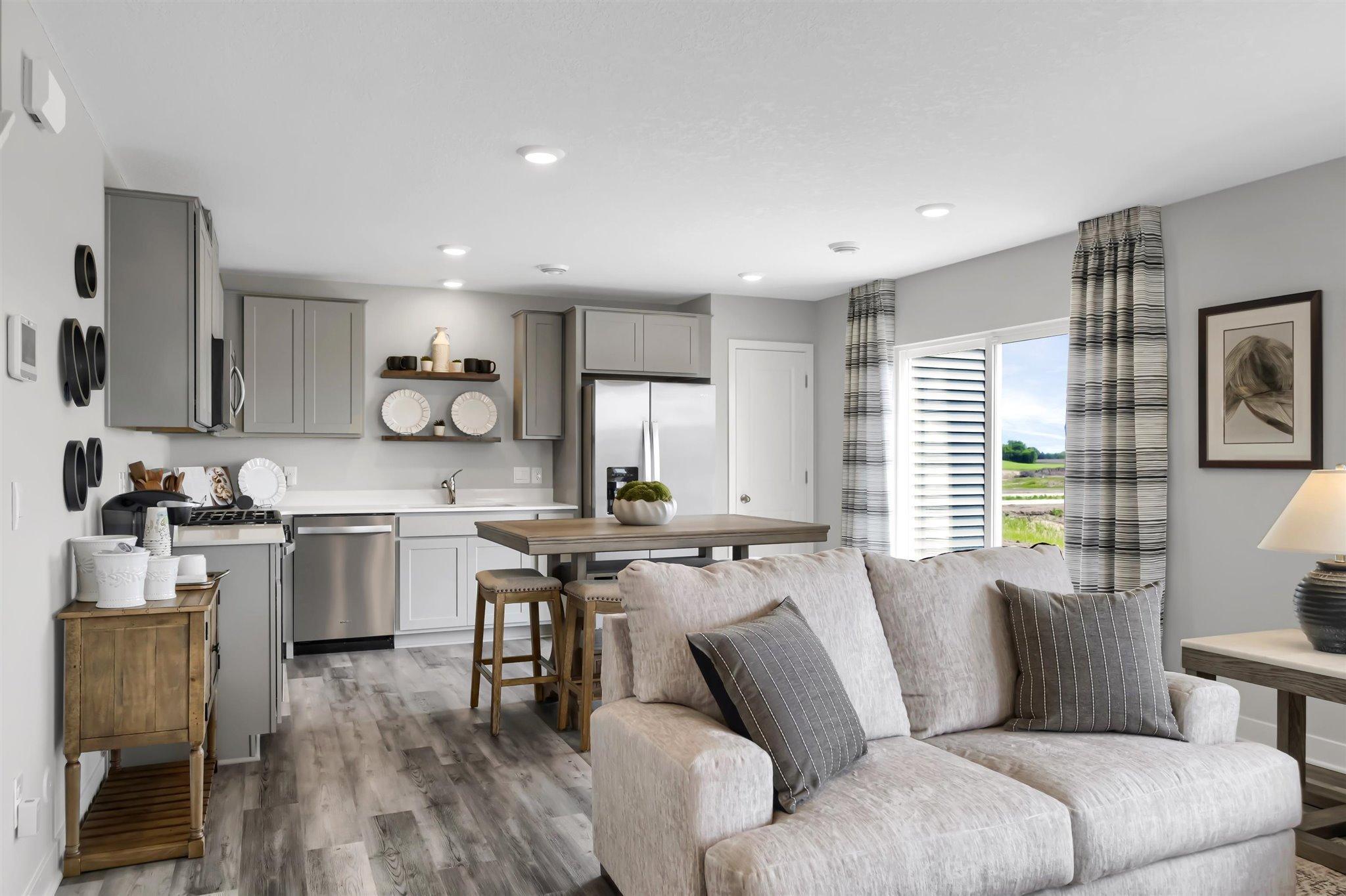 2115 Highview Rdg Court Shakopee, MN 55379 - Photo 10 of 36