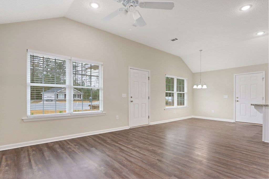 126 Villa Road Jesup, GA 31546 - Photo 10 of 21 Gallery Image 10