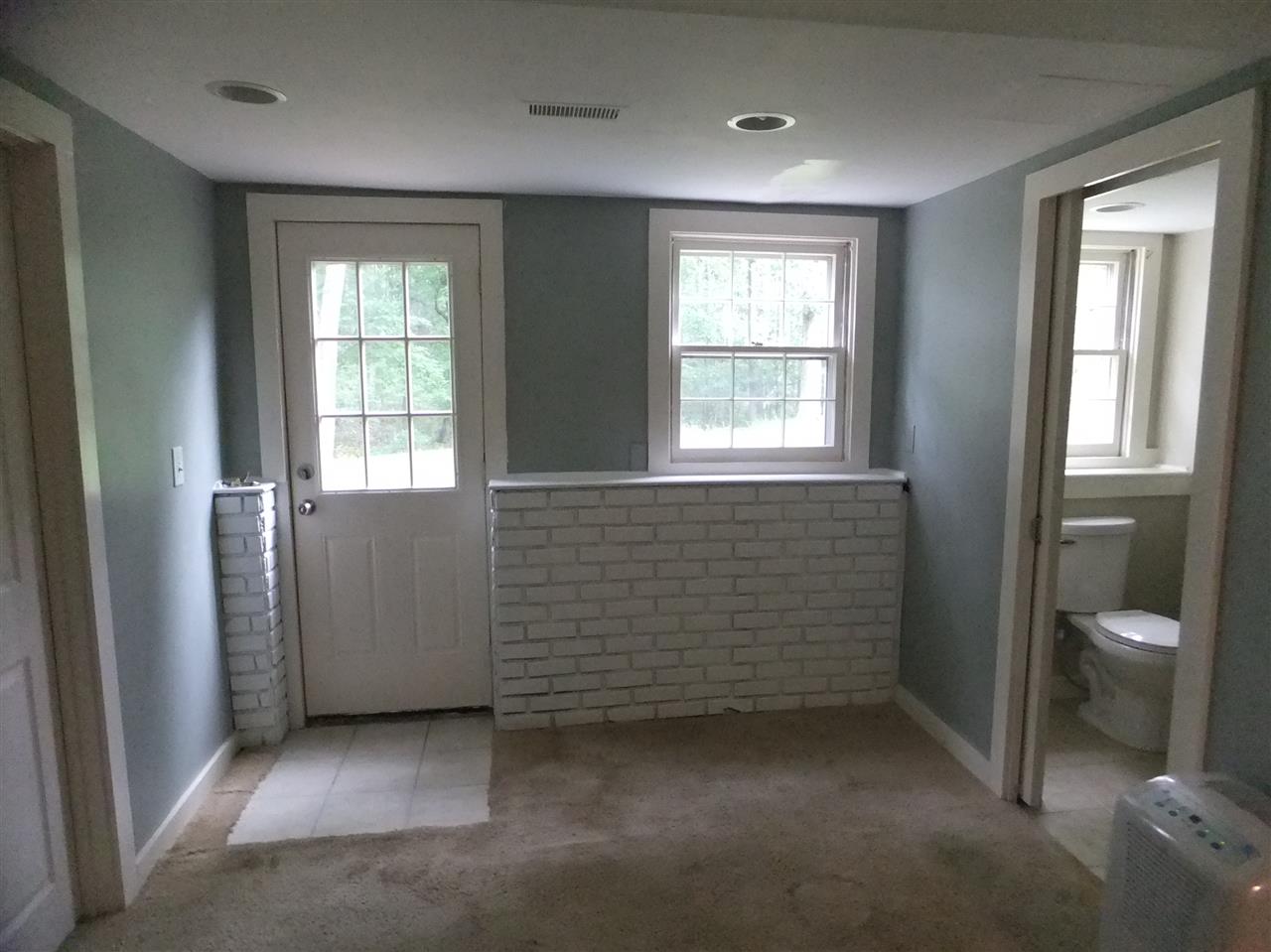 8 Lorraine Road Merrimack, NH 03054 - Photo 17 of 30