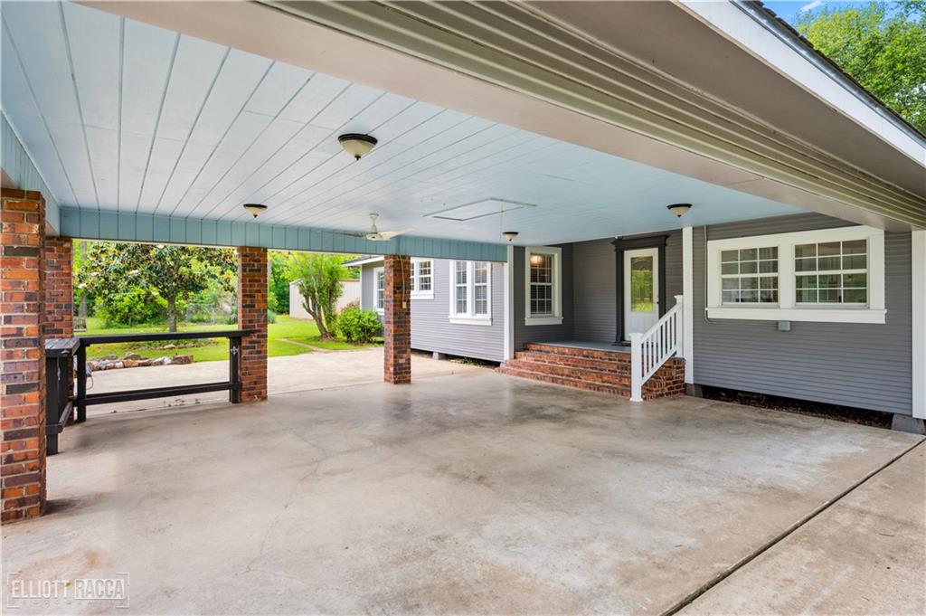 5855 Old Boyce Road Boyce, LA 71409 - Photo 2 of 44 Gallery Image 2
