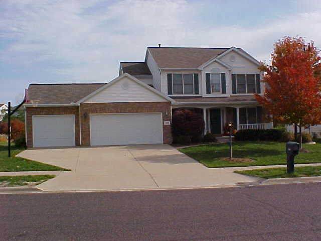 5326 North Rothmere Drive Peoria, IL 61615 - Photo 1 of 5 Gallery Image 1