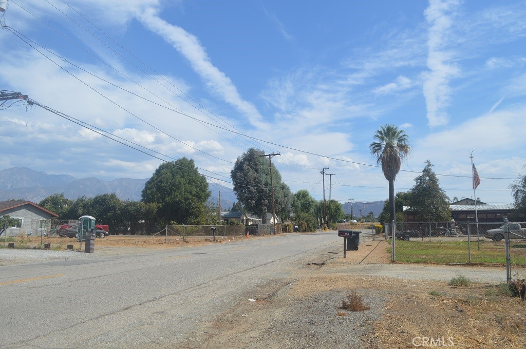 671 West Ave L Calimesa, CA 92320 - Photo 8 of 8