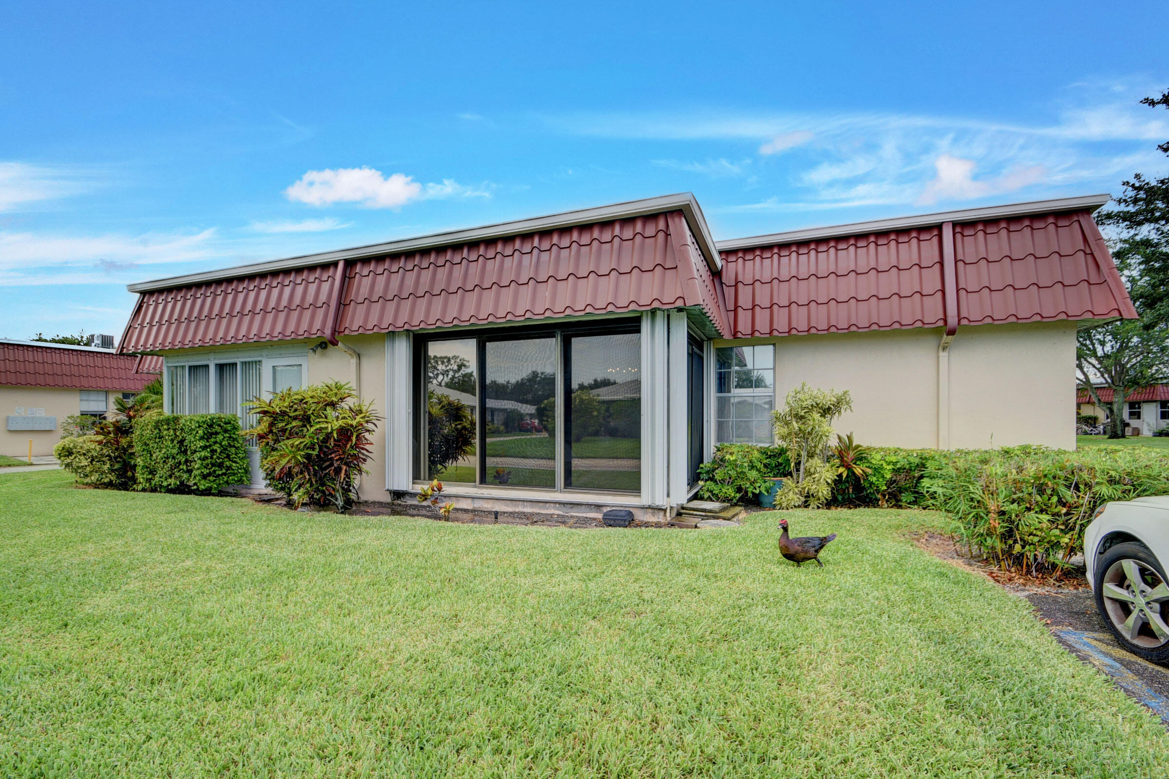 330 Cape Cod Circle, Unit B Lake Worth, FL 33467 - Photo 17 of 26 18_apartment (18)