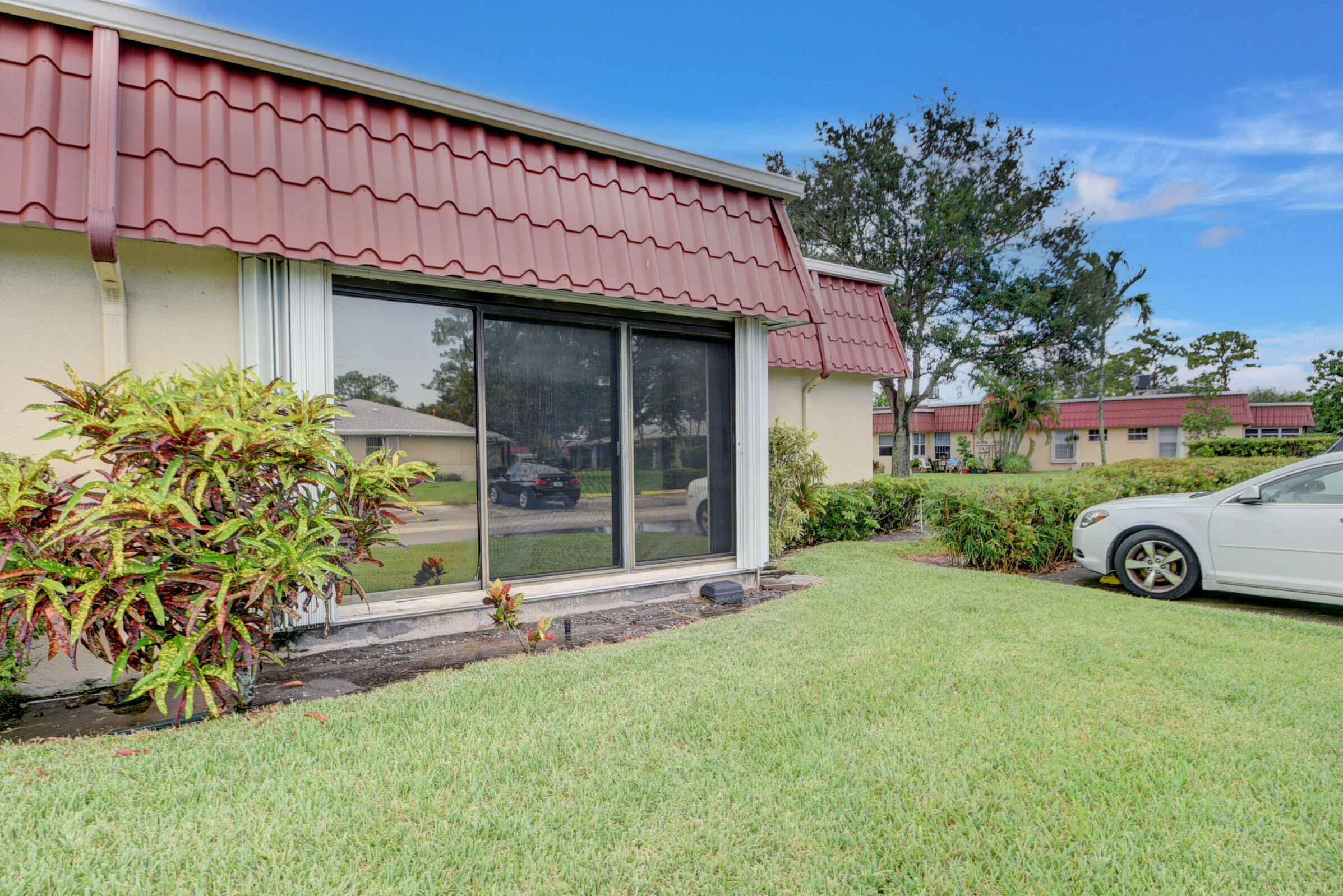 330 Cape Cod Circle, Unit B Lake Worth, FL 33467 - Photo 19 of 26 20_apartment (20)