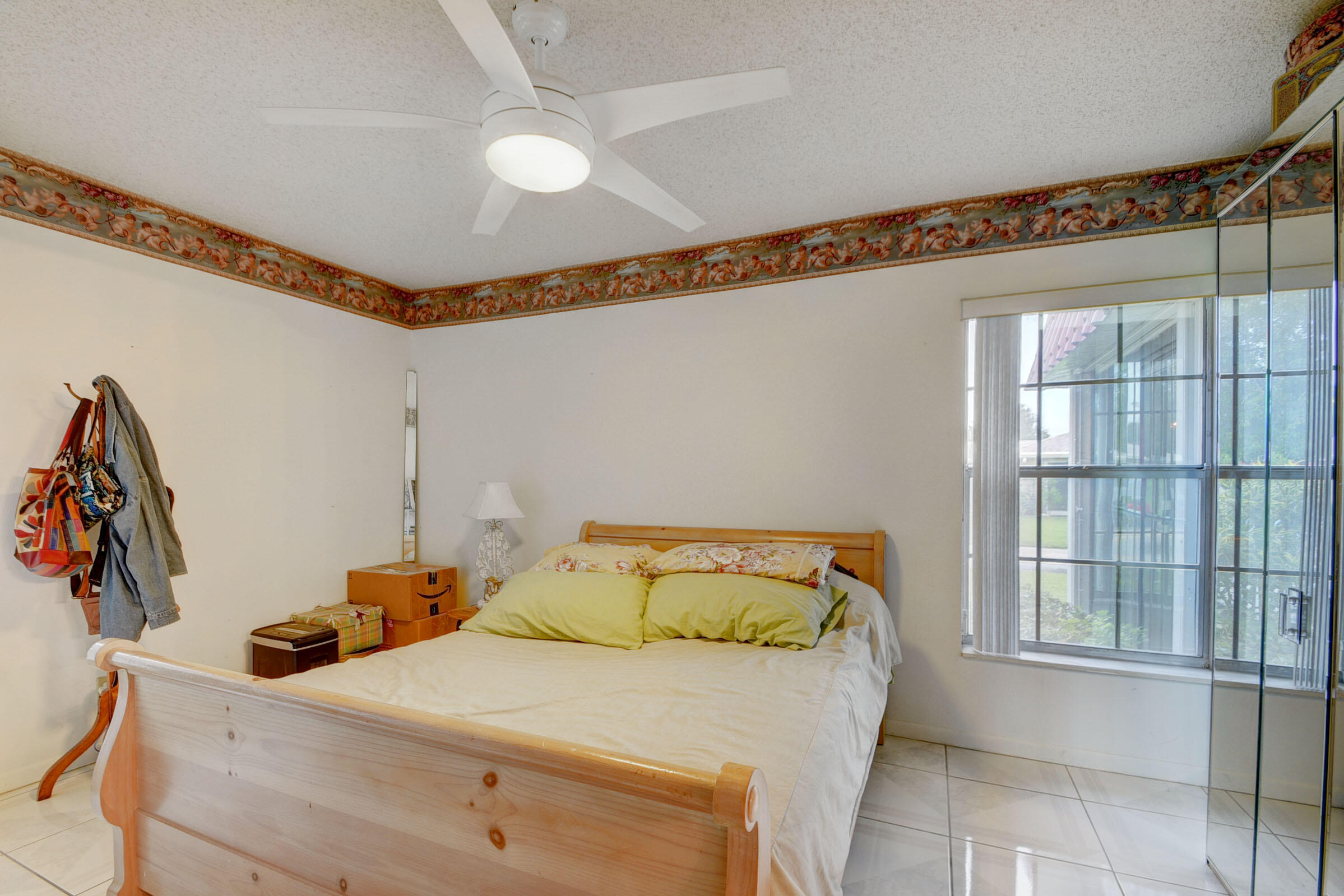 330 Cape Cod Circle, Unit B Lake Worth, FL 33467 - Photo 8 of 26 08_apartment (8)